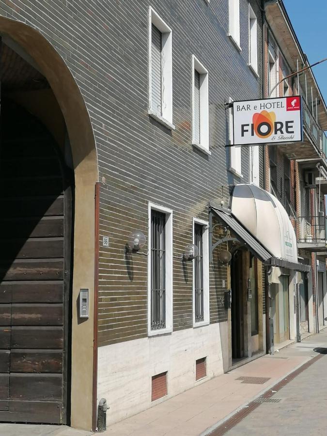 Hotel Fiore & Fiocchi Podenzano Eksteriør bilde