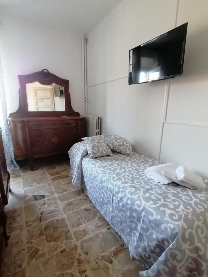 Hotel Fiore & Fiocchi Podenzano Eksteriør bilde